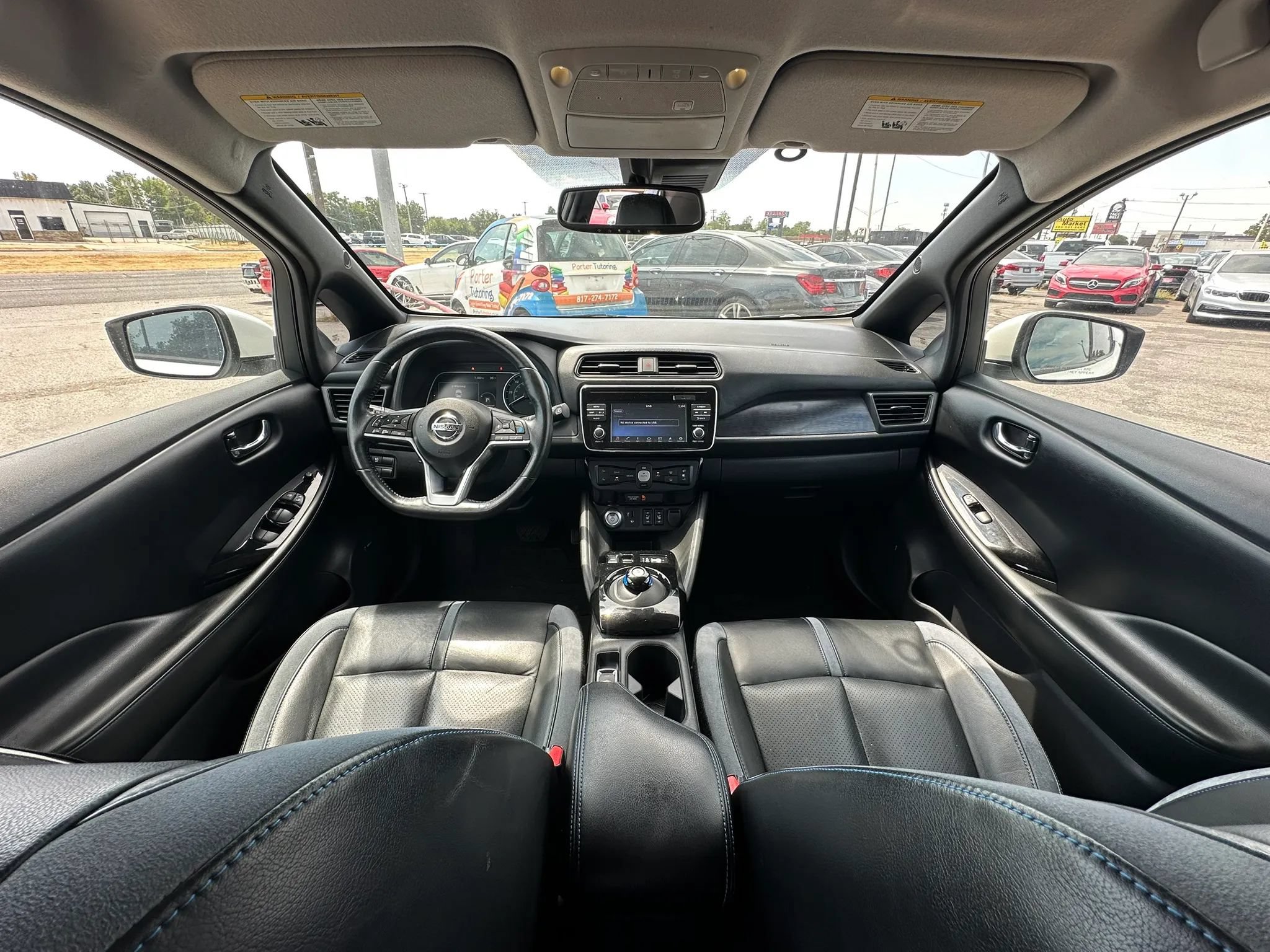 Used 2018 Nissan Leaf SL w/ SL Technology Package FWD image 11