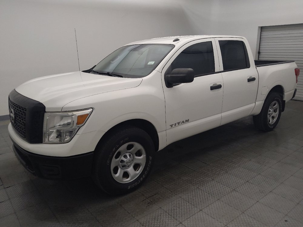 Used 2019 Nissan Titan S AWD/4WD image 2