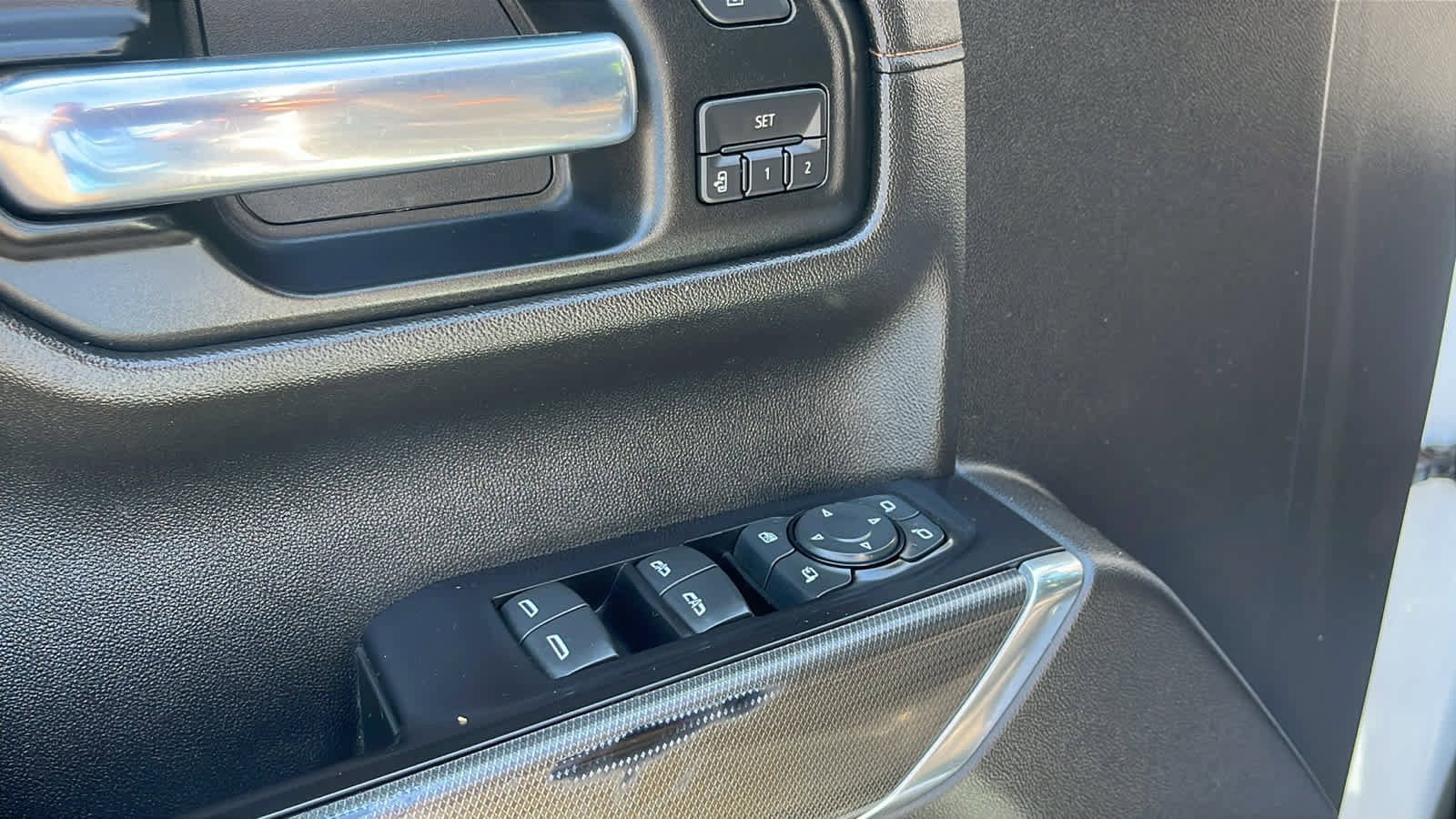 Used 2019 GMC Sierra 1500 AT4 w/ AT4 Premium Package AWD/4WD image 23