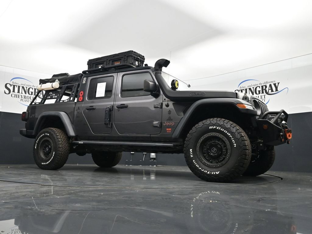 Used 2021 Jeep Gladiator Mojave w/ Trailer Tow Package image 17