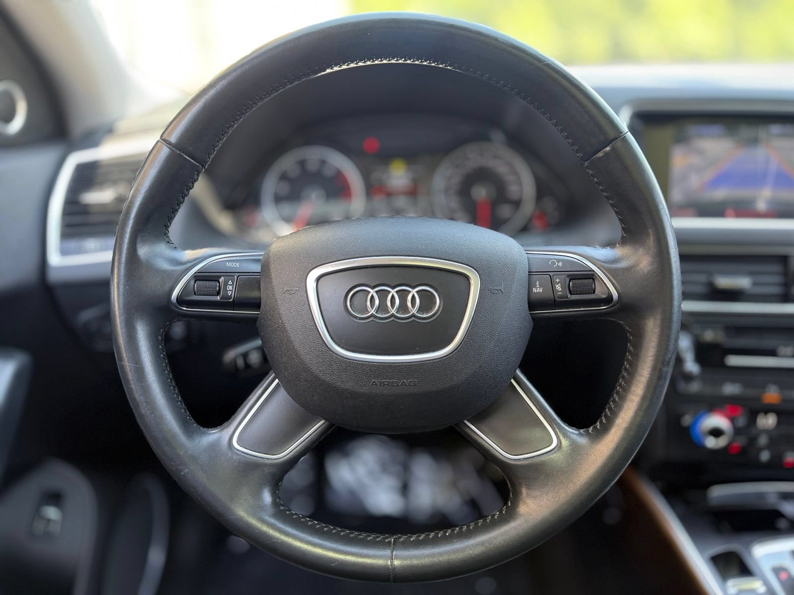 Used 2017 Audi Q5 2.0T Premium Plus w/ Technology Package AWD/4WD image 25