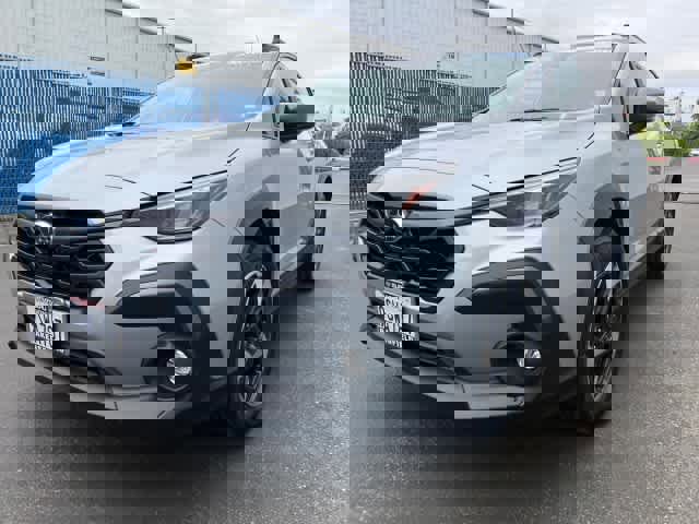 Certified 2025 Subaru Crosstrek 2.5i Limited w/ Crosstrek Mirror Package image 9