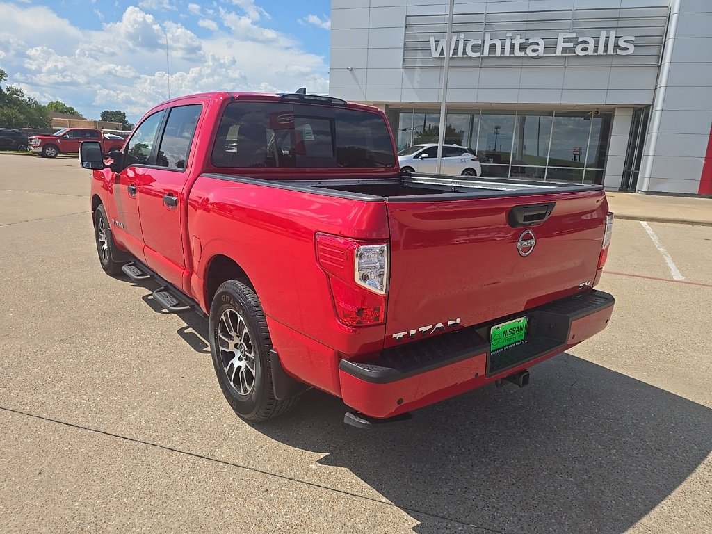 Certified 2024 Nissan Titan SV w/ SV Convenience Package image 28