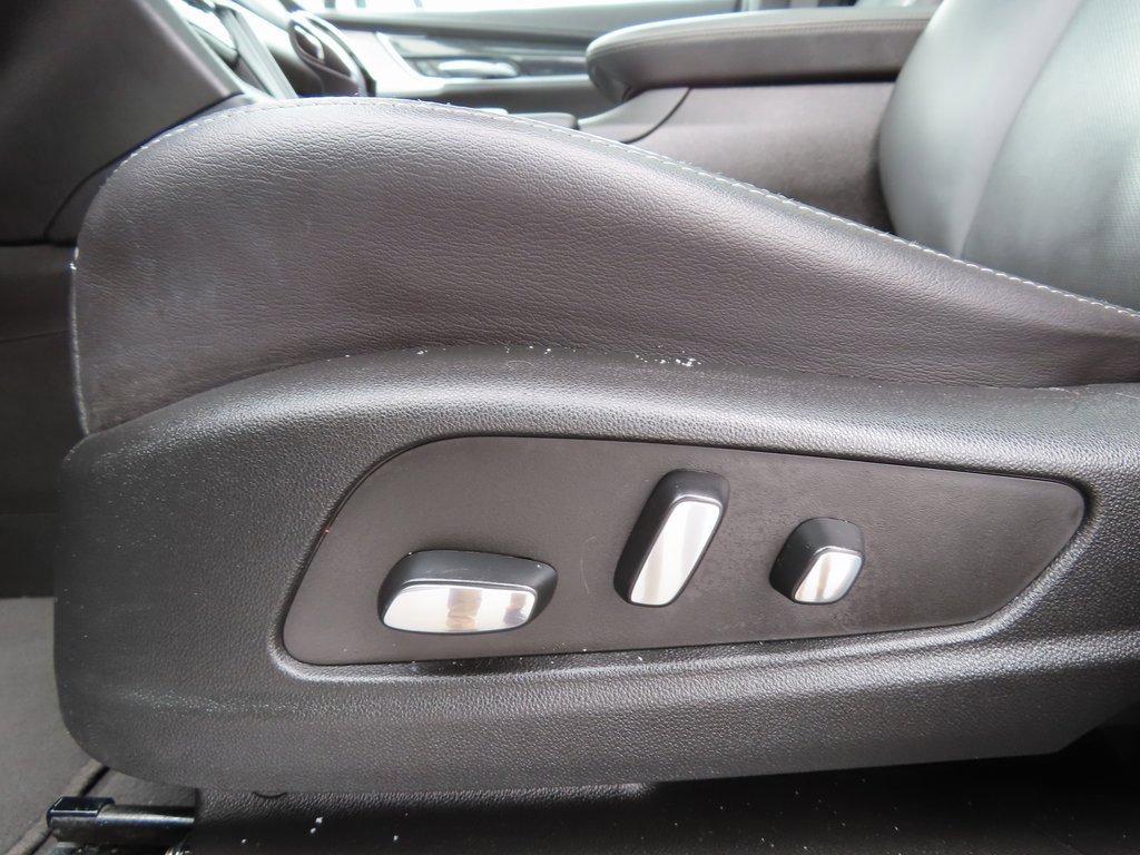 Certified 2023 Cadillac XT5 Premium Luxury image 7