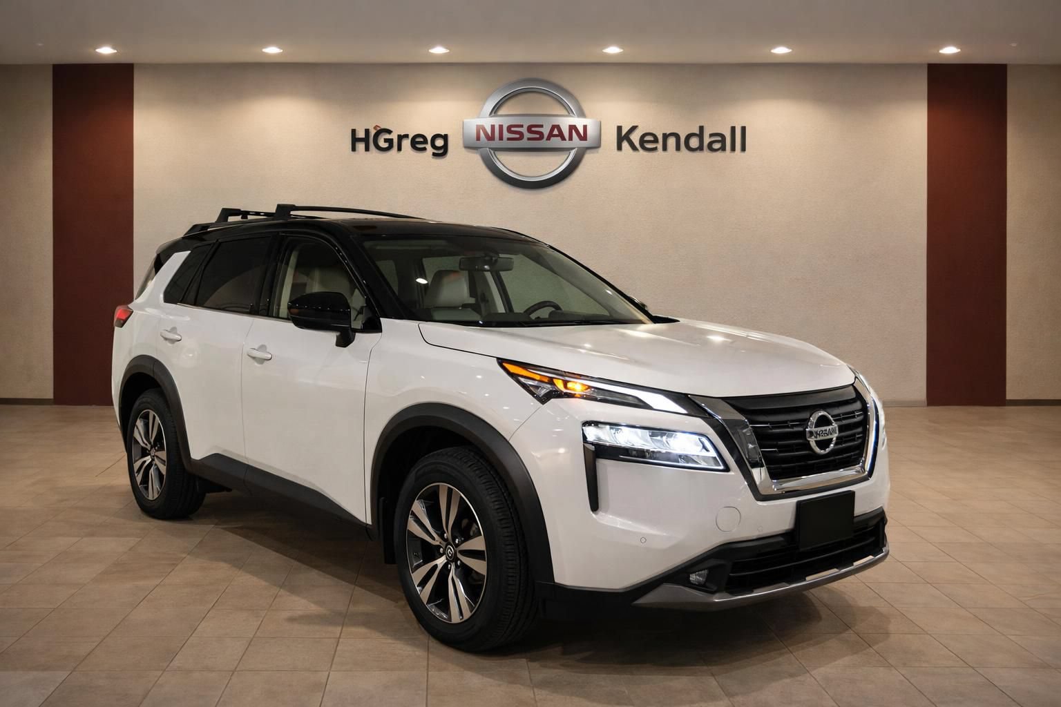 Certified 2024 Nissan Pathfinder SL FWD image 3