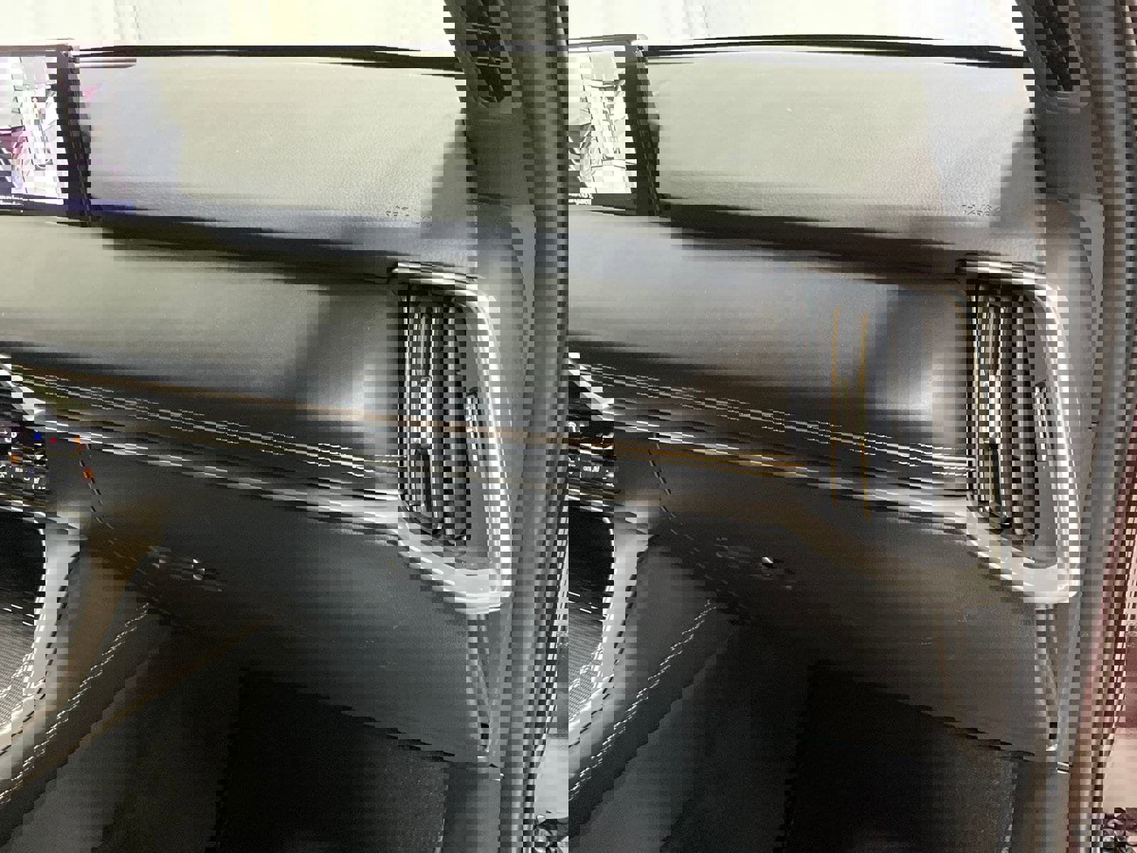 Used 2024 MAZDA CX-90 3.3 Turbo w/ Premium Plus Pkg image 16