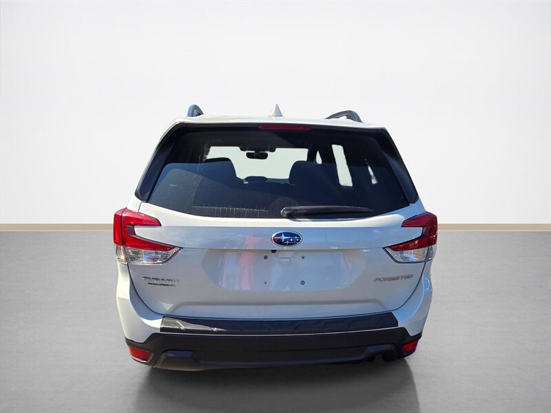 Used 2020 Subaru Forester Premium w/ Popular Package #1 AWD/4WD image 5