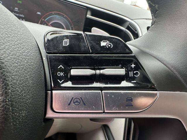 Used 2024 Hyundai Tucson Limited AWD/4WD image 34