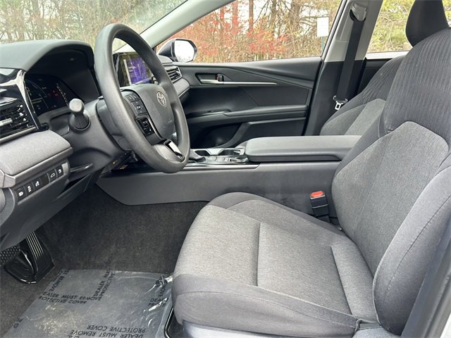 Used 2025 Toyota Camry LE image 20