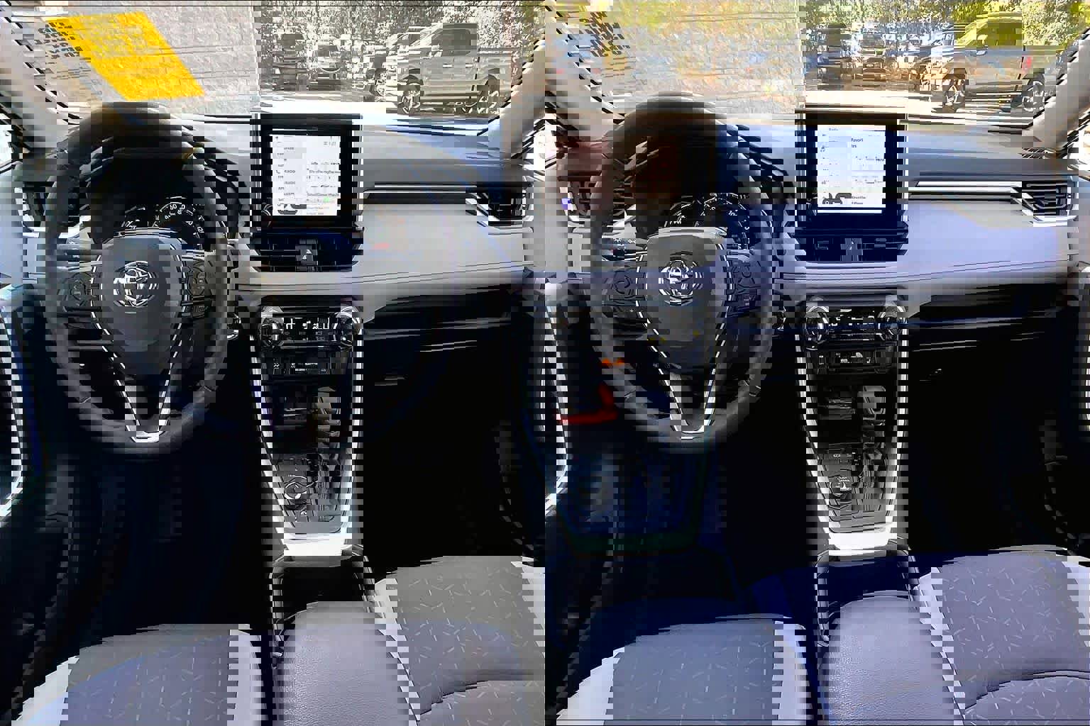 Used 2024 Toyota RAV4 XLE image 15