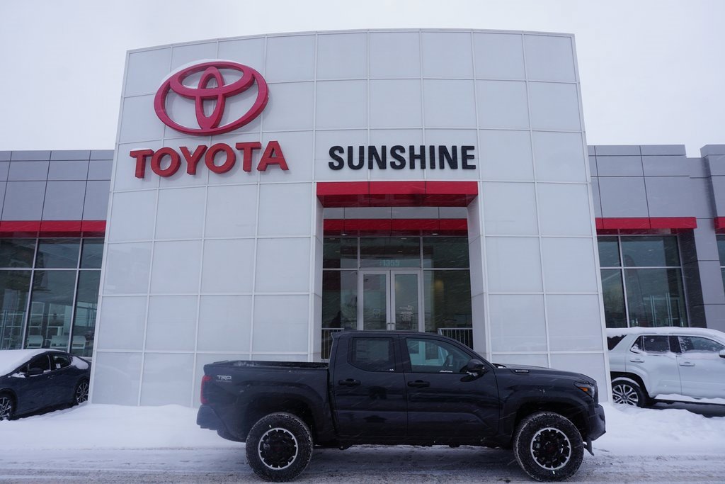 New 2026 Toyota Tacoma TRD Off-Road video 1