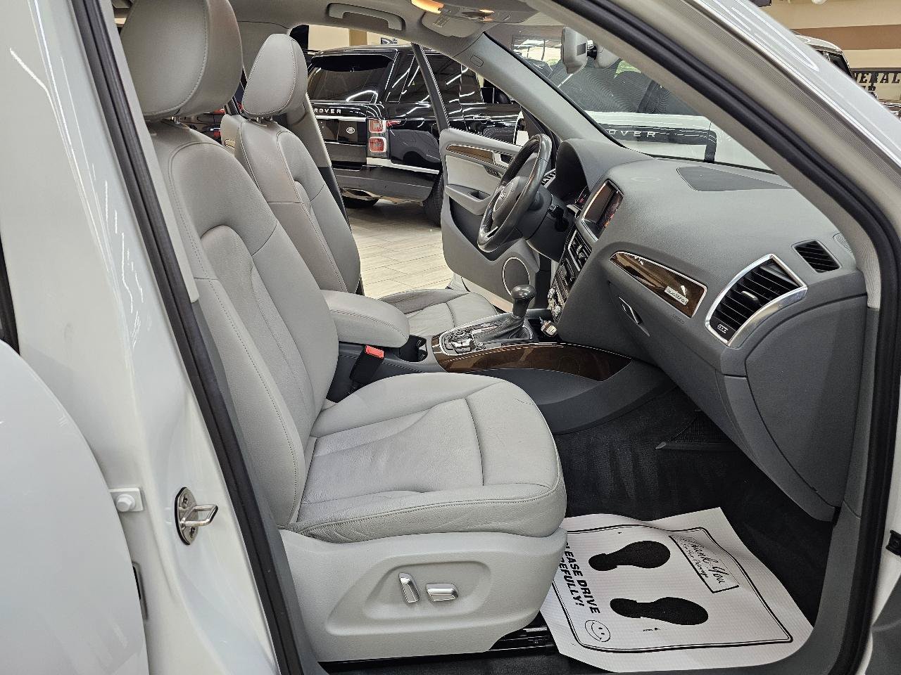 Used 2015 Audi Q5 TDI Premium Plus w/ Technology Package AWD/4WD image 21