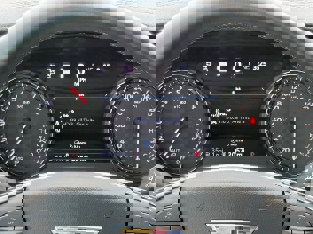 New 2025 Cadillac XT5 Sportv w/ Technology Package AWD/4WD image 3