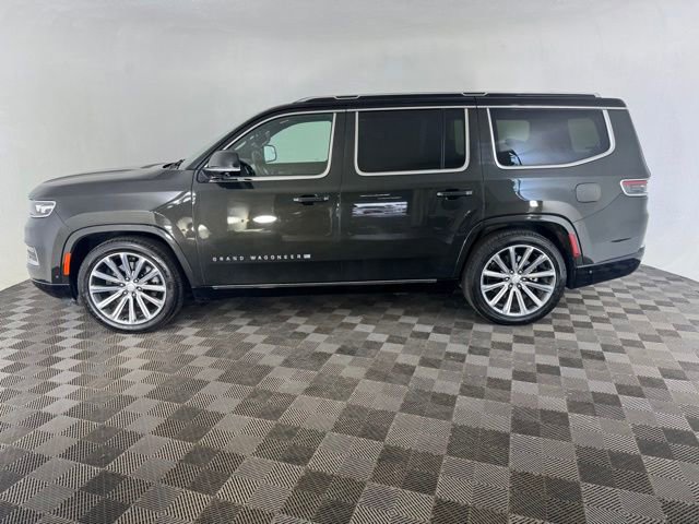 Used 2023 Jeep Grand Wagoneer Series II AWD/4WD image 10