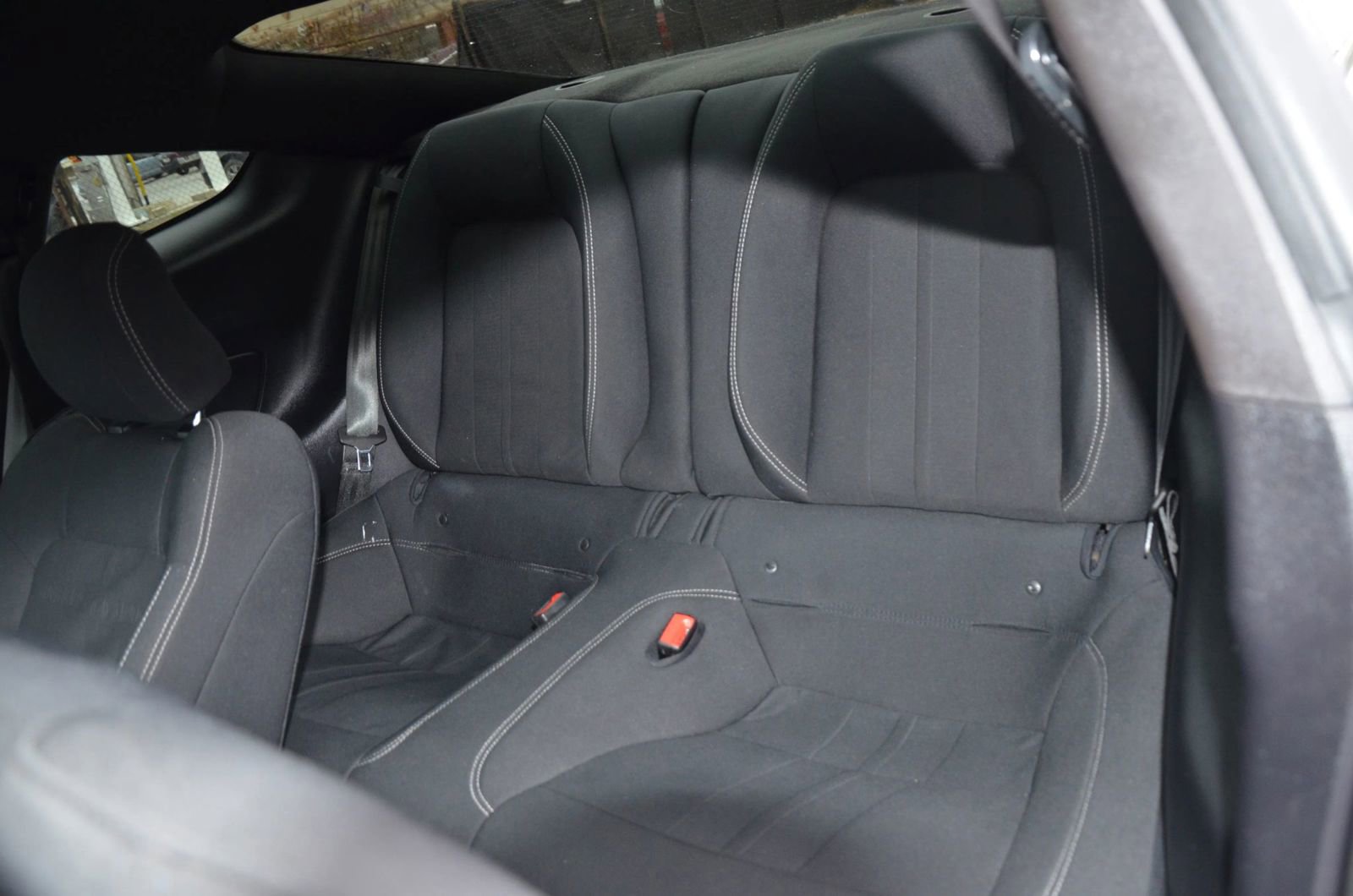 Used 2018 Ford Mustang Coupe image 27