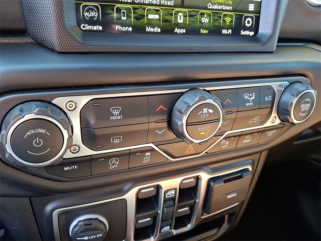 Used 2021 Jeep Wrangler Unlimited Sahara image 15