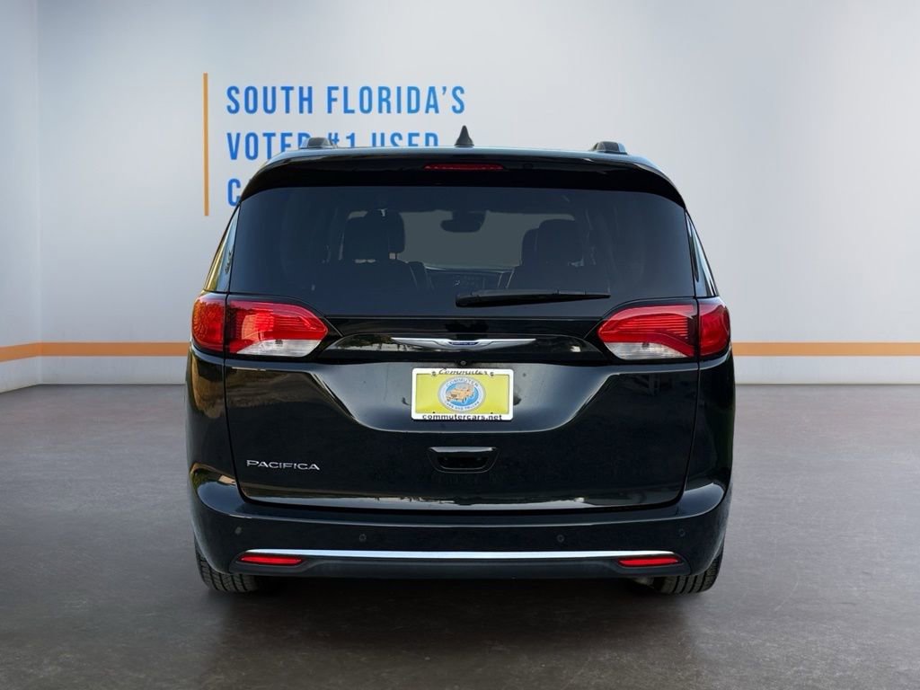 Used 2019 Chrysler Pacifica Touring-L Plus w/ Advanced Safetytec Group image 5