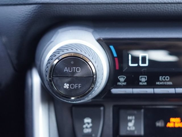 Used 2025 Toyota RAV4 XLE Premium w/ Weather Package FWD image 29