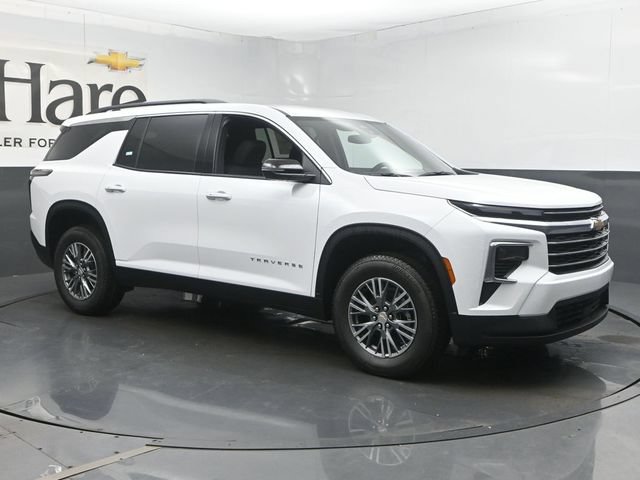 New 2027 Chevrolet Traverse LT w/ LPO, Floor Liner Package AWD/4WD image 6