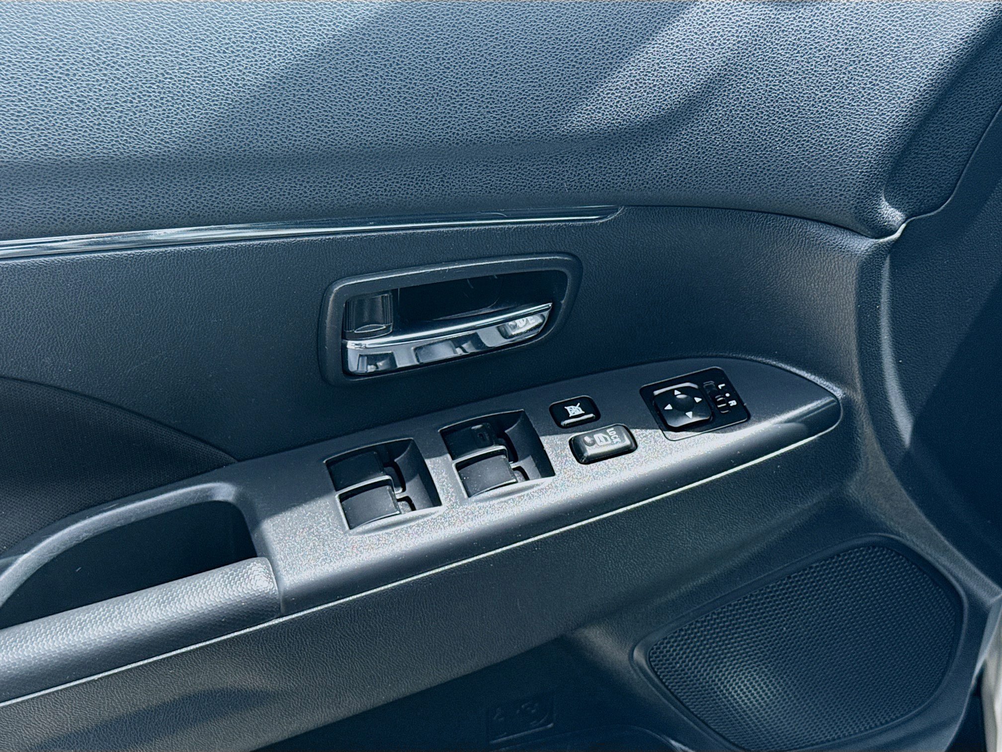 Used 2021 Mitsubishi Outlander Sport ES FWD image 16