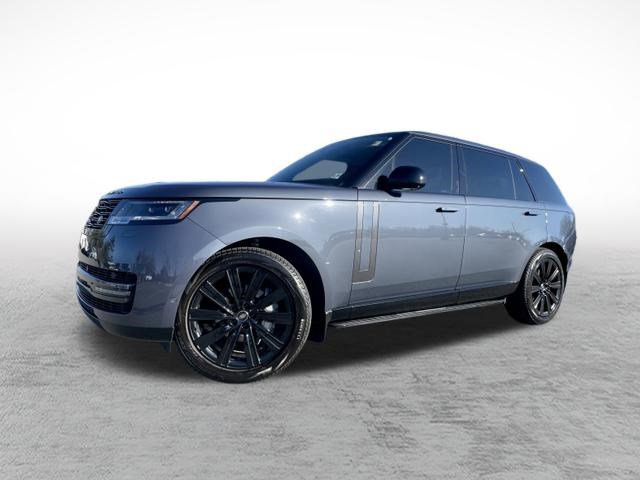 Used 2025 Land Rover Range Rover Long Wheelbase SE image 1