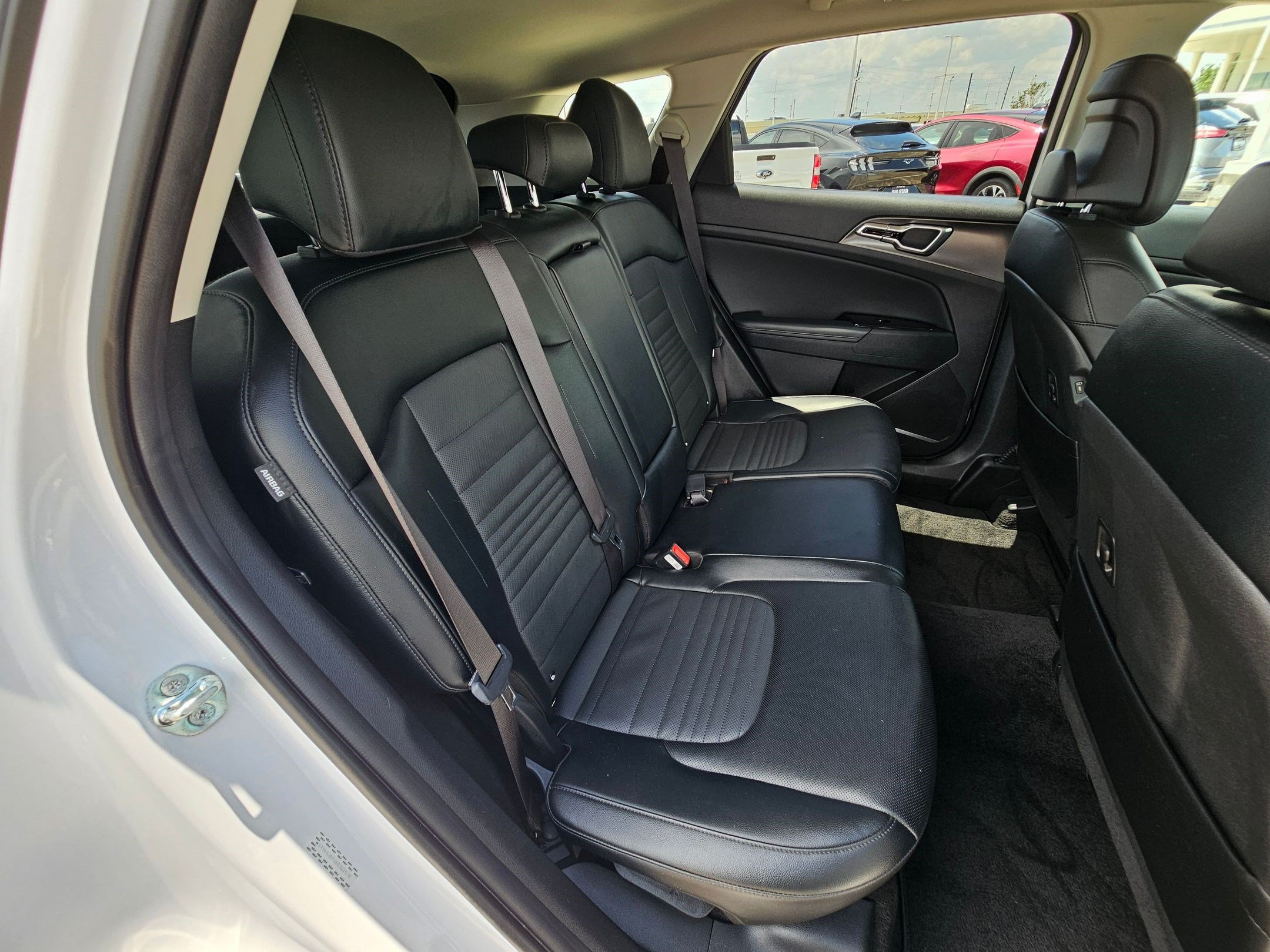 Used 2025 Kia Sportage SX FWD image 30