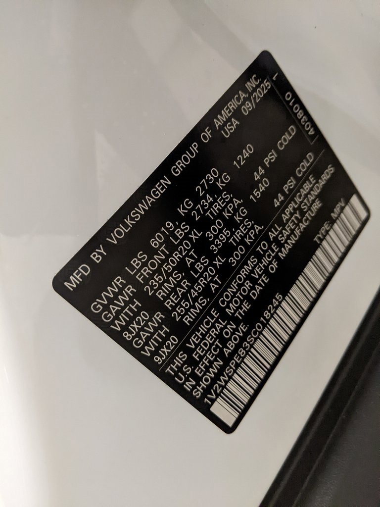 New 2025 Volkswagen ID.4 Pro S image 30