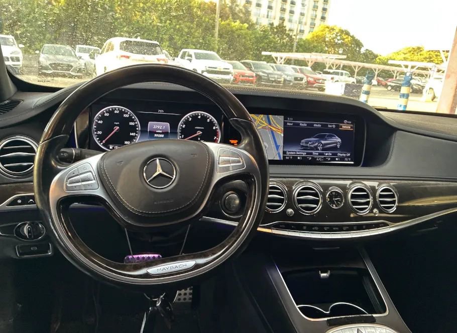 Used 2015 Mercedes-Benz S 550 Sedan image 5