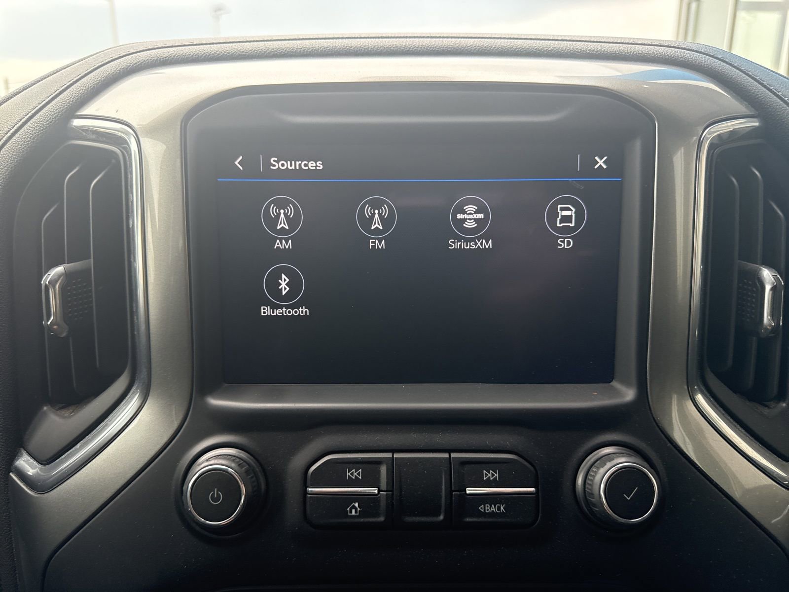 Used 2019 Chevrolet Silverado 1500 LT w/ All-Star Edition image 23