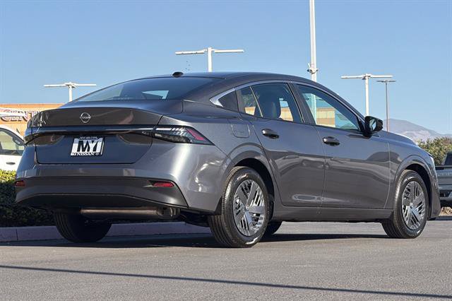 New 2027 Nissan Sentra S w/ Floor Mat Package FWD image 4