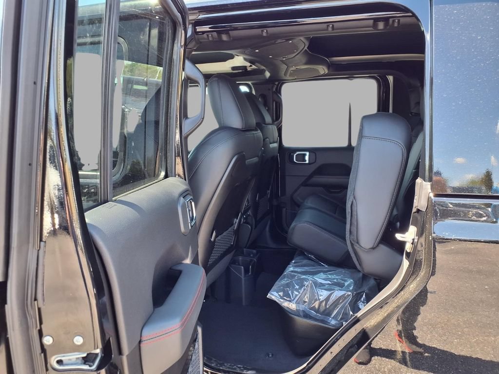 New 2026 Jeep Gladiator Rubicon AWD/4WD image 25