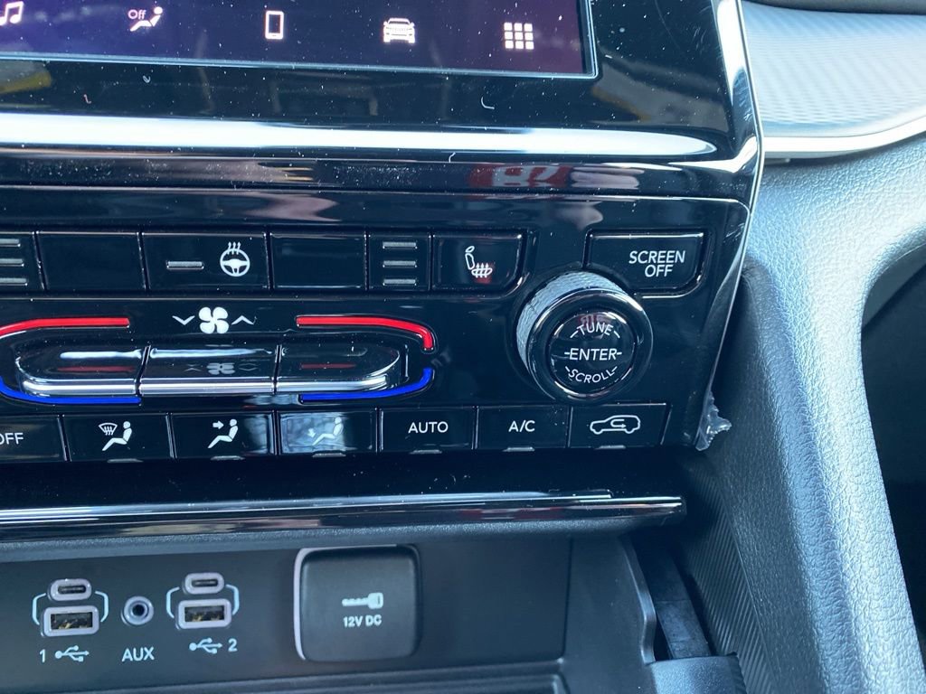 New 2025 Jeep Grand Cherokee L Altitude image 28