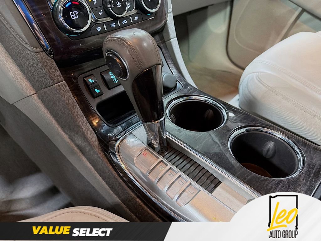 Used 2015 Buick Enclave Leather image 16