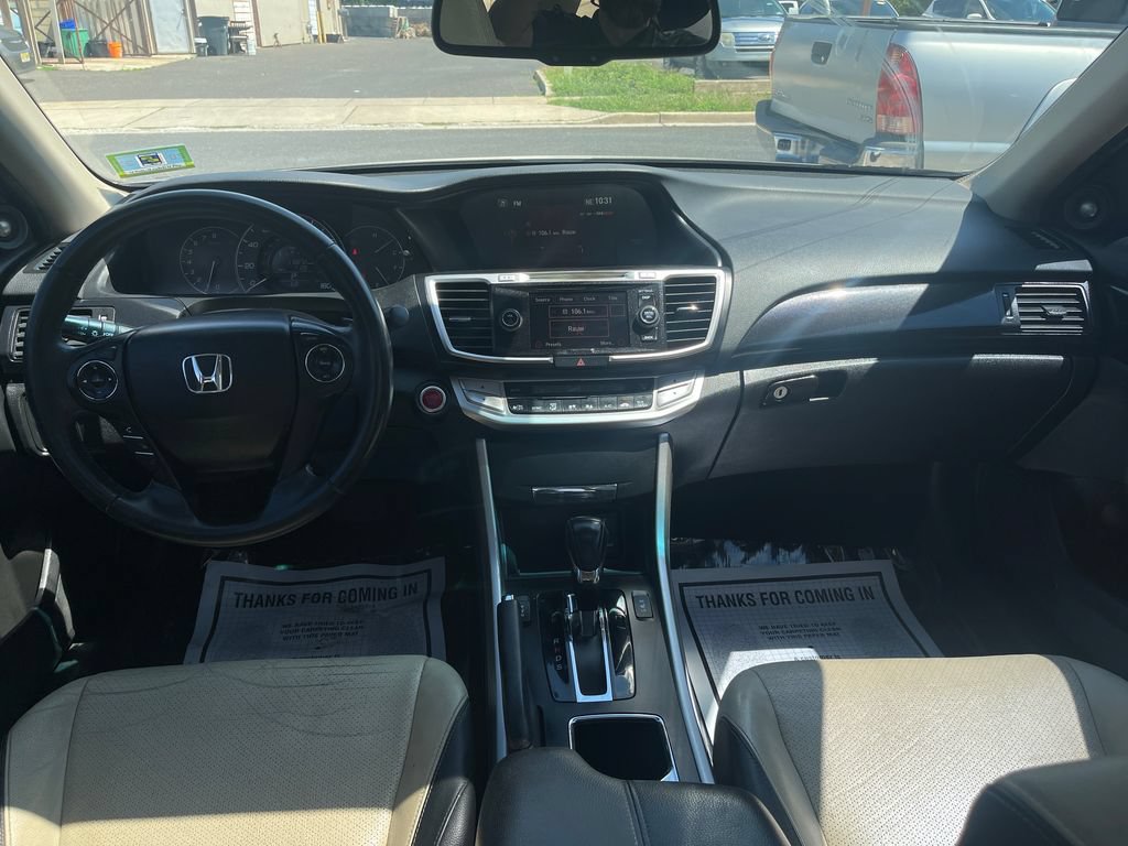 Used 2015 Honda Accord EX-L image 21