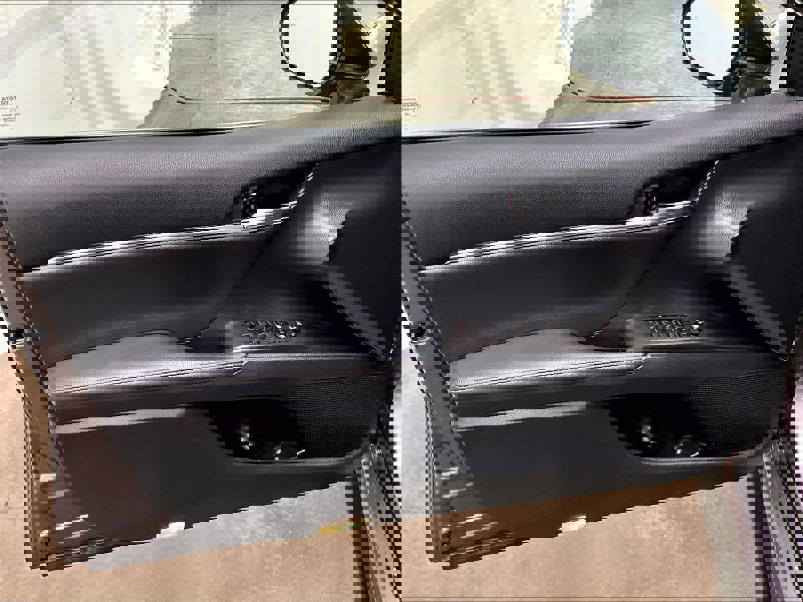 Certified 2024 Toyota Camry XSE w/ Cold Weather Package AWD/4WD image 9