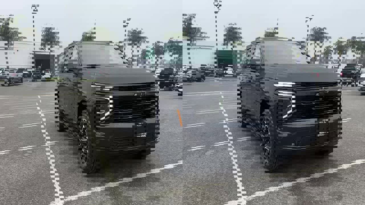 New 2026 Chevrolet Suburban RST w/ Comfort Package image 4