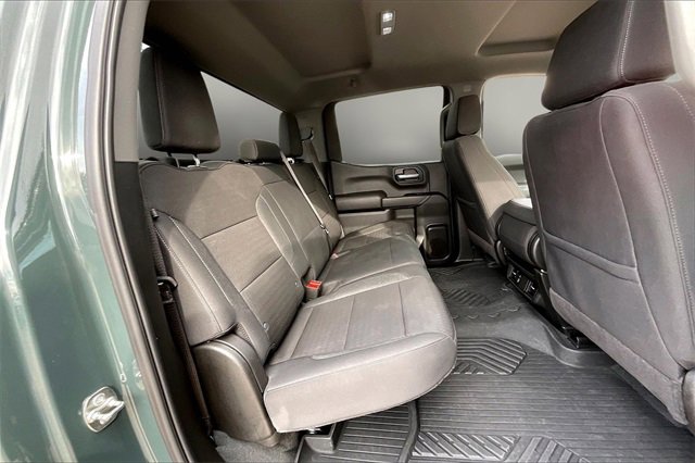 Used 2025 Chevrolet Silverado 1500 Custom Trail Boss w/ Turbomax Blackout Package image 25