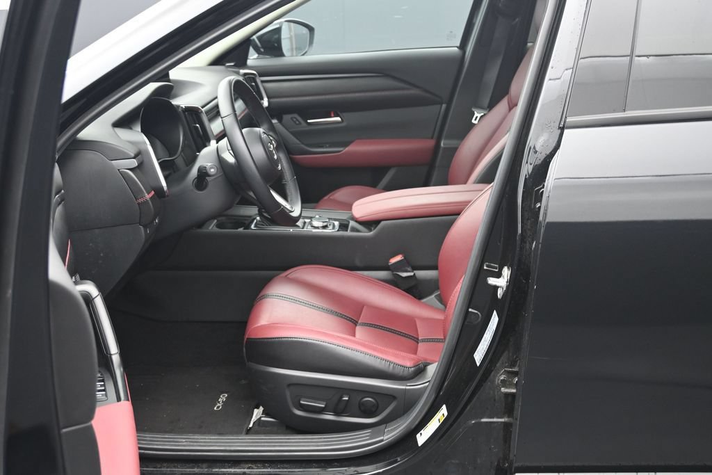 Used 2025 MAZDA CX-50 2.5 Hybrid w/ Premium Plus Pkg AWD/4WD image 16
