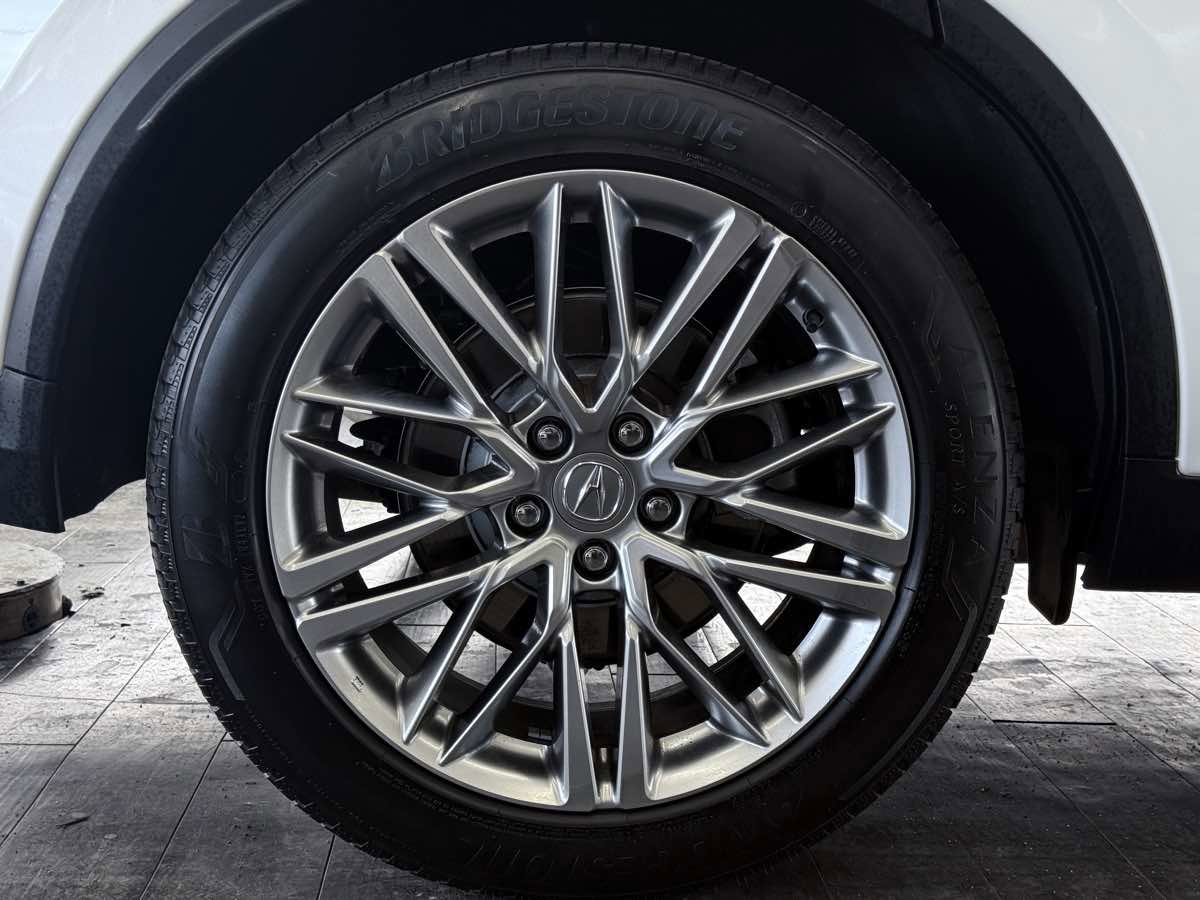 Used 2023 Acura MDX SH-AWD w/ Advance Package image 39