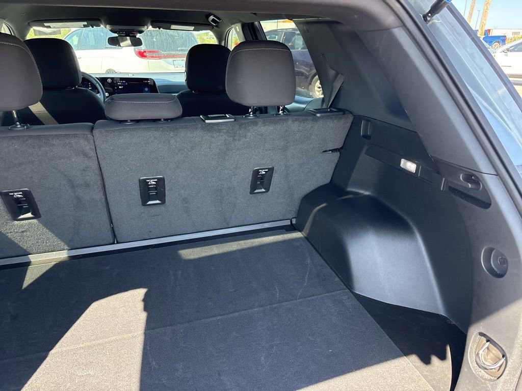 Used 2026 Chevrolet Equinox LT FWD image 9