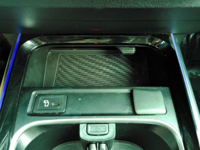 Used 2023 Mercedes-Benz EQB 300 4MATIC image 49