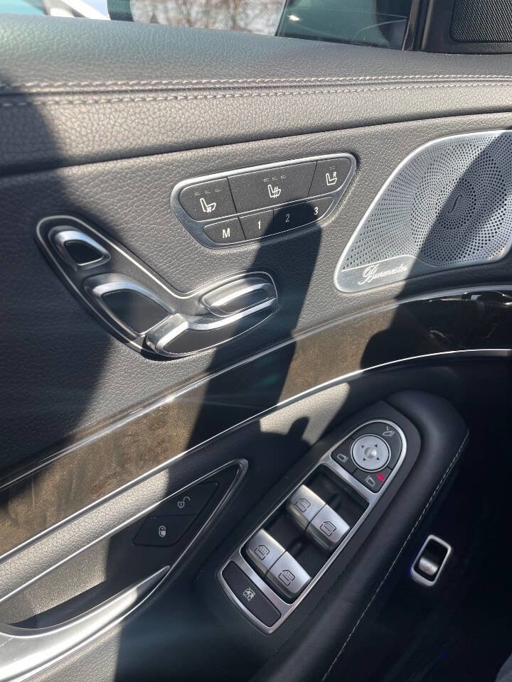 Used 2015 Mercedes-Benz S 550 Sedan image 26
