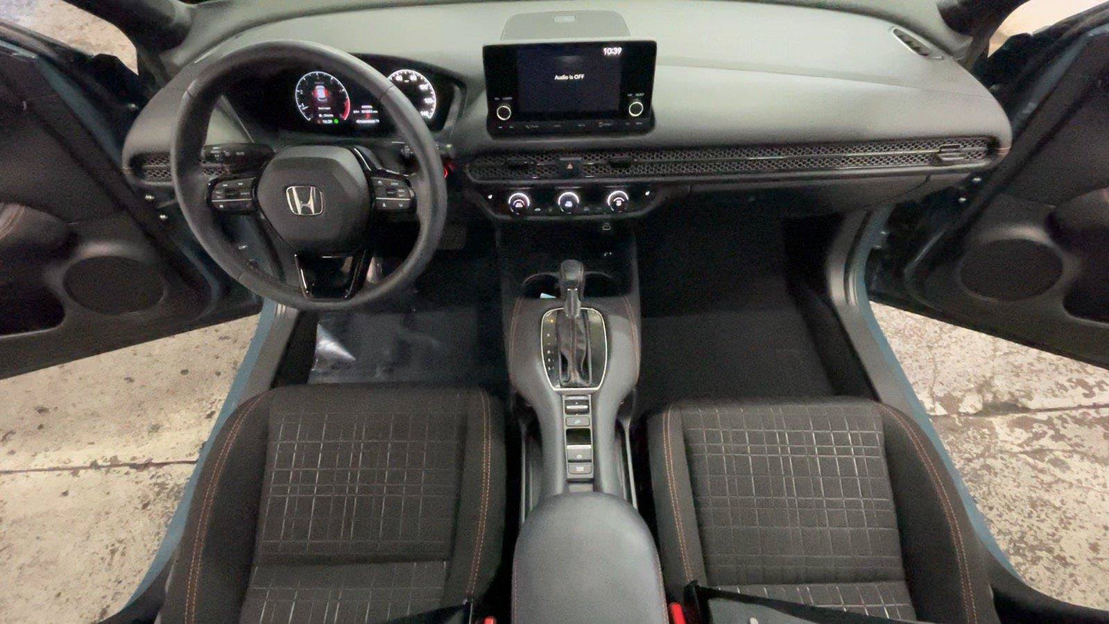 Used 2024 Honda HR-V Sport image 29
