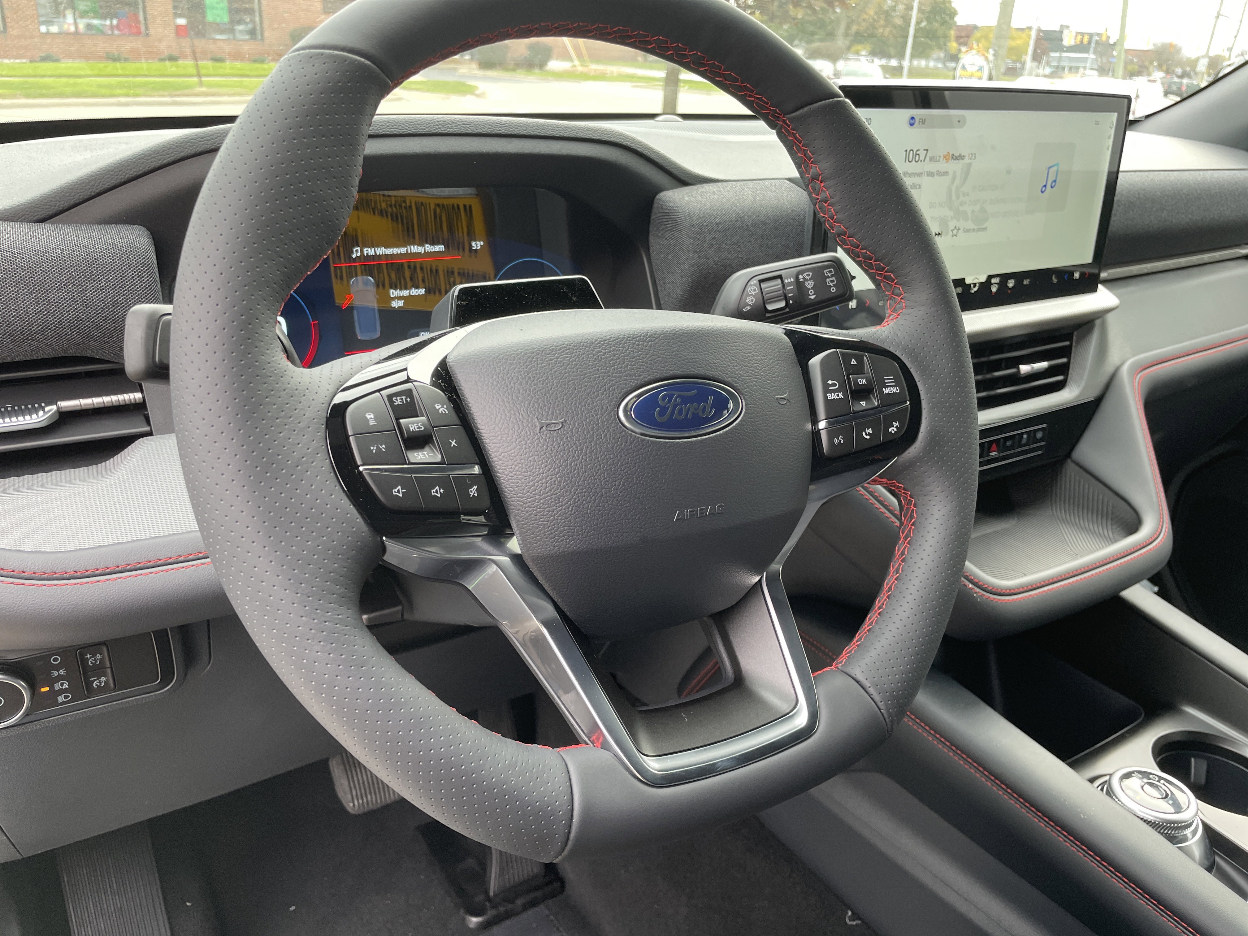 New 2026 Ford Explorer ST-Line image 11