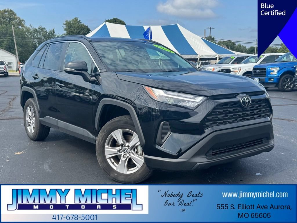 Used 2025 Toyota RAV4 XLE AWD/4WD image 1