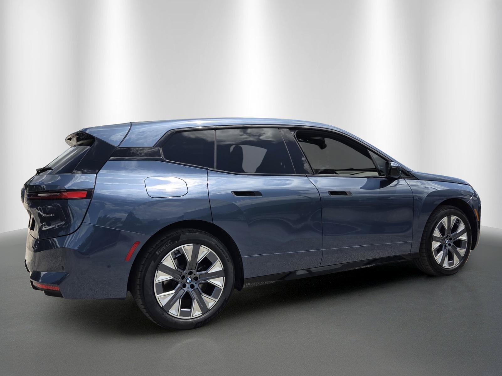 New 2026 BMW iX xDrive45 AWD/4WD image 7
