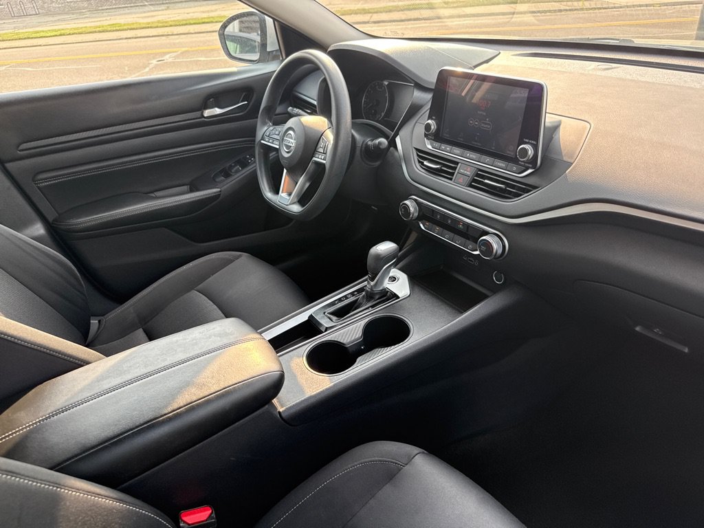 Used 2019 Nissan Altima 2.5 S FWD image 15