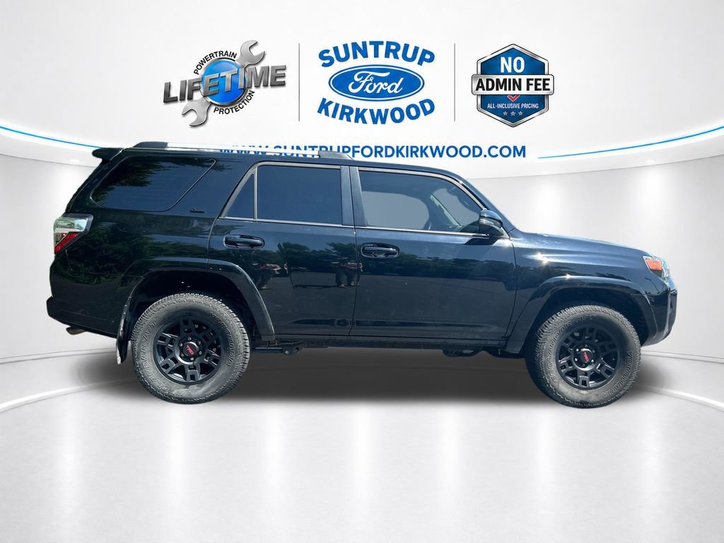 Used 2019 Toyota 4Runner SR5 Premium AWD/4WD image 8
