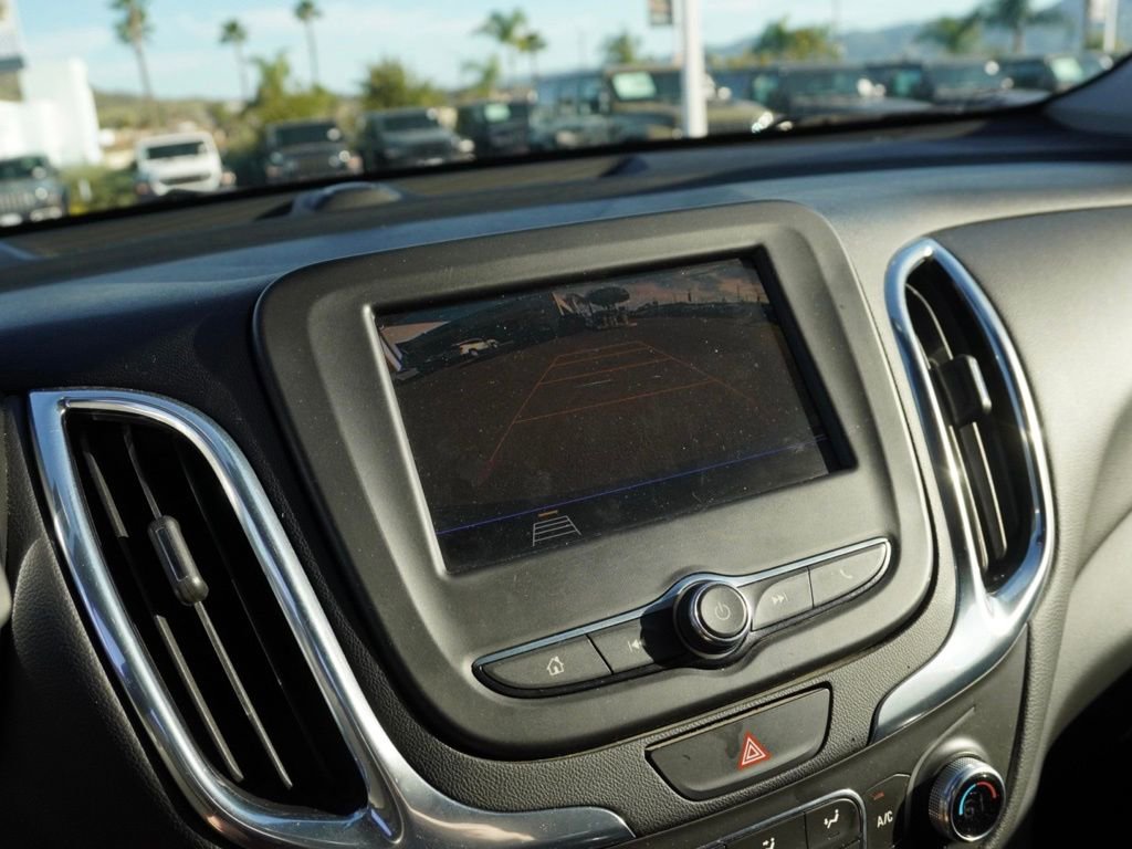 Used 2021 Chevrolet Equinox LT image 17