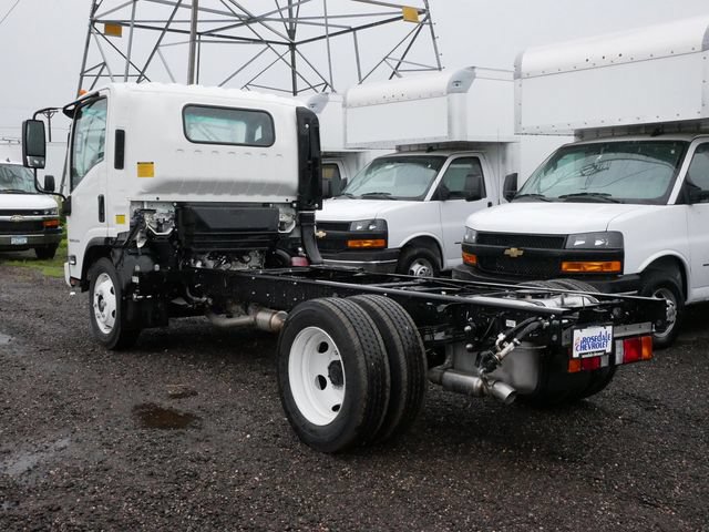 Used 2024 Chevrolet Low Cab Forward 5500XG RWD image 3
